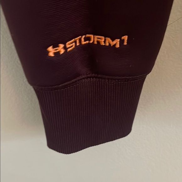 Under Armour Maroon Hoodie - Picture 2 of 5